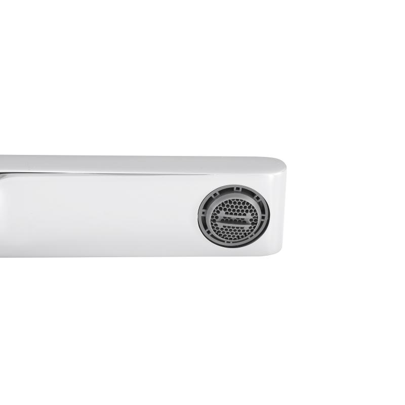 Змішувач для раковини низький Qtap Arvin  QTARV270CRM48638 Chrome — фото 6